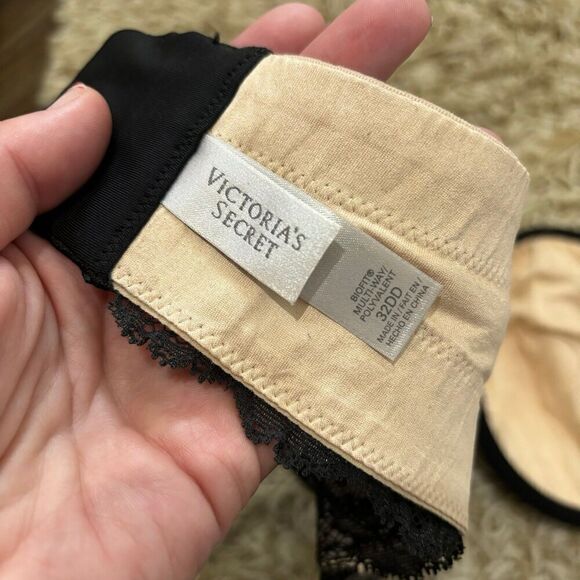 Victoria’s Secret Biofit Multiway Bra 32DD - Picture 6 of 6
